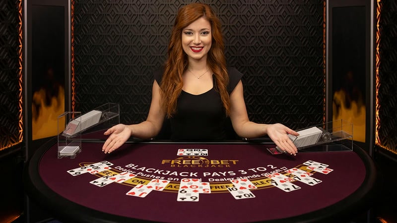 Blackjack vs baccarat: Which game is easier for beginners?