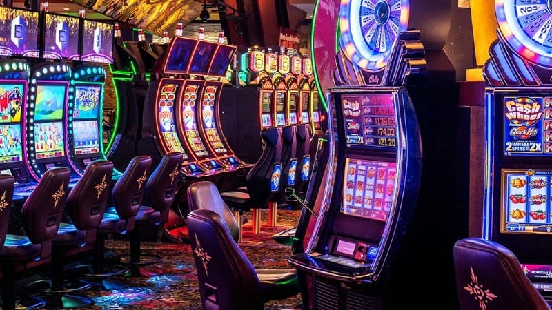 Discover how to spot if a slot game might be rigged or unfair.