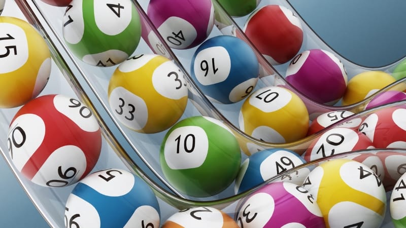 Avoid strategy changes mid-loss streak to stay in control